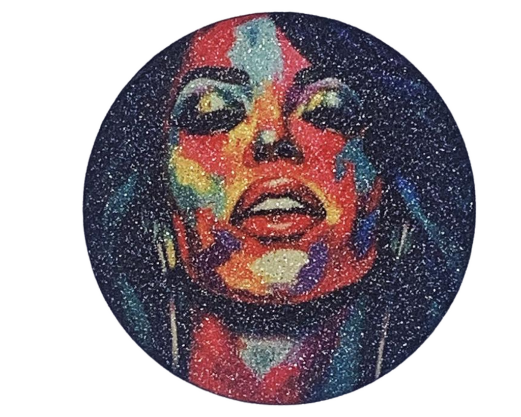 Aaliyah Button